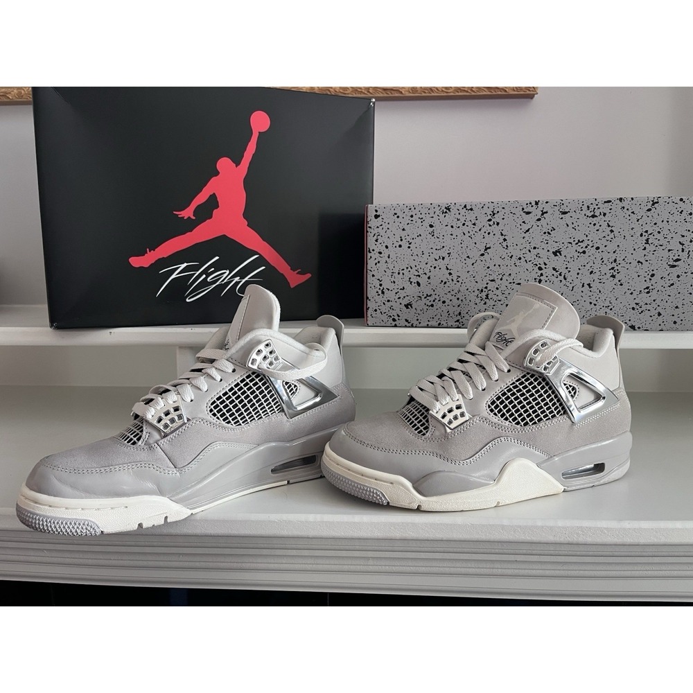 Air Jordan 4 Retro Frozen Moments Size 8.5W/7M Original Box